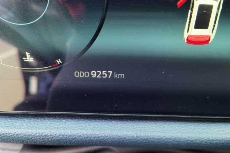 Used Ford Equator Sport 2022 Facelift EcoBoost 170 Prestige Model Odometer Close Up