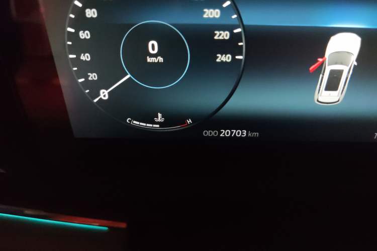 Used Ford Equator Sport 2022 Facelift EcoBoost 170 Prestige Model Odometer Close Up