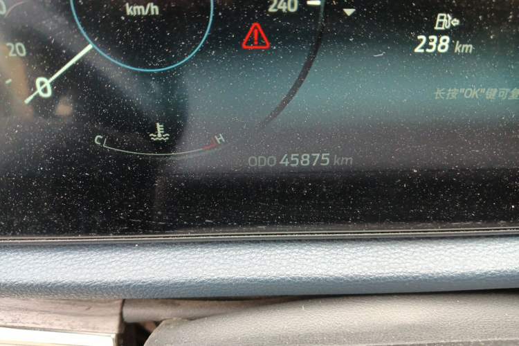 Used Ford Equator Sport 2022 EcoBoost 170 Premier Edition Odometer Close Up