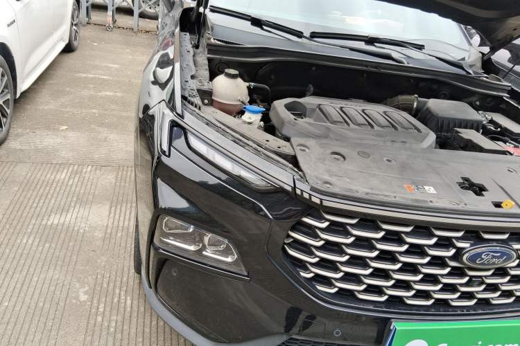 Used Ford Equator Sport 2022 Facelift EcoBoost 170 Prestige Model Right Front Headlight