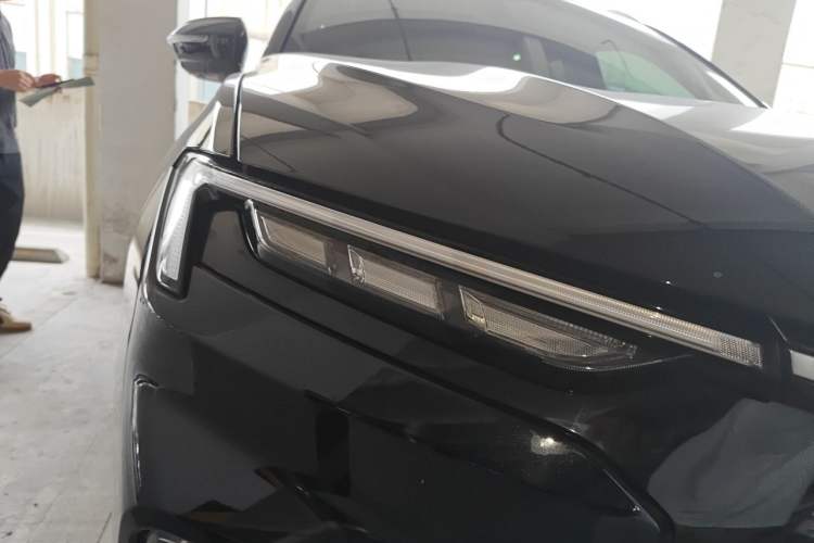 Used Ford Equator Sport 2022 Facelift EcoBoost 170 Prestige Model Right Front Headlight