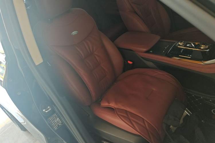 Used Ford Equator Sport 2022 EcoBoost 170 Platinum Edition Right Front Seat
