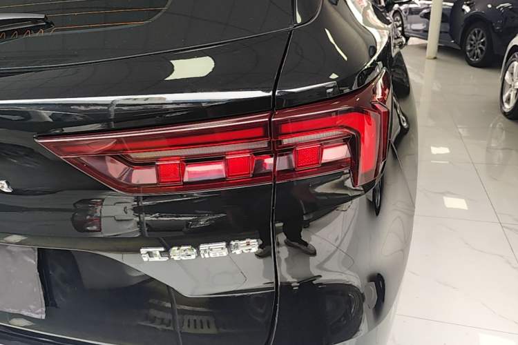Used Ford Equator Sport 2022 EcoBoost 170 Premier Edition Right Rear Taillight