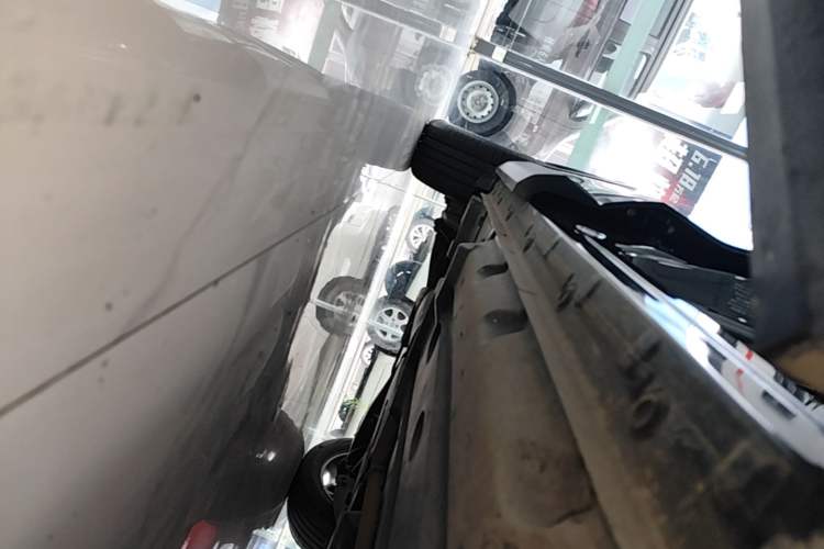 Used Ford Equator Sport 2022 EcoBoost 170 Premier Edition Right Side Sill