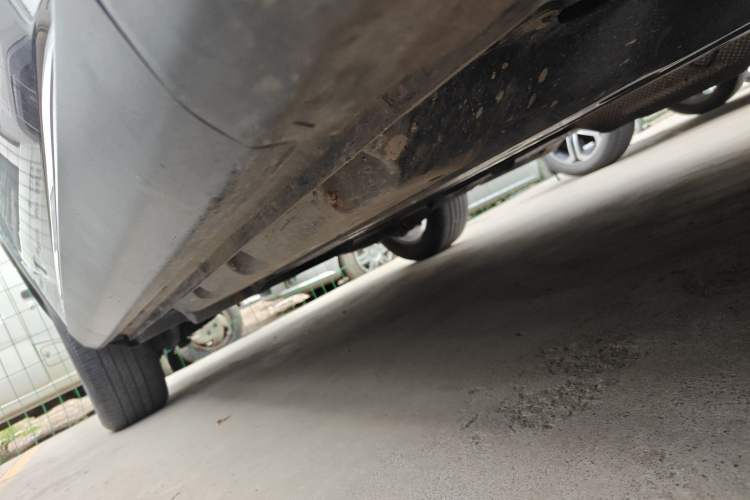 Used Ford Equator Sport 2022 EcoBoost 170 Platinum Edition Right Side Sill