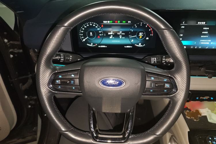 Used Ford Equator Sport 2022 Facelift EcoBoost 170 Prestige Model Steering Wheel