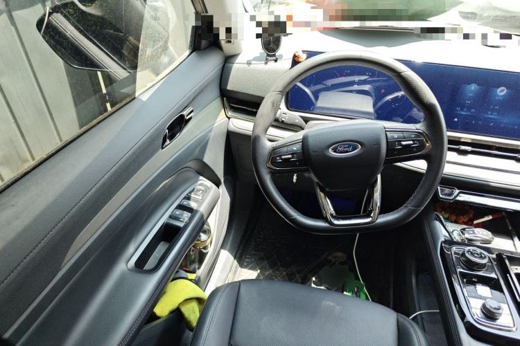 Used Ford Equator Sport 2022 EcoBoost 170 Premier Edition Steering Wheel