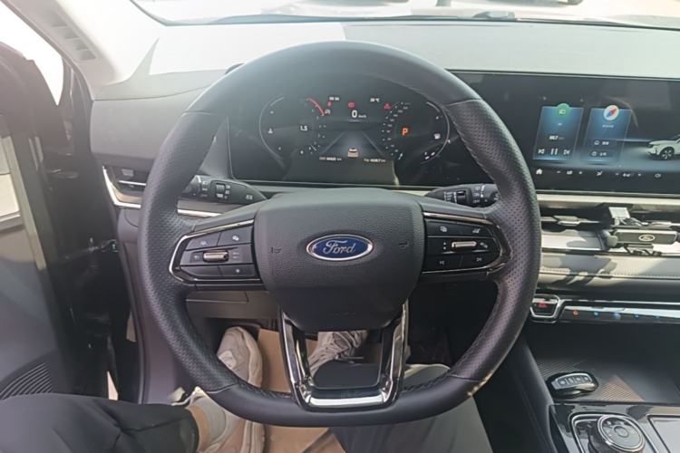 Used Ford Equator Sport 2022 EcoBoost 170 Platinum Edition Steering Wheel