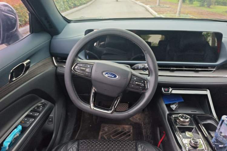 Used Ford Equator Sport 2022 EcoBoost 170 Premier Edition Steering Wheel