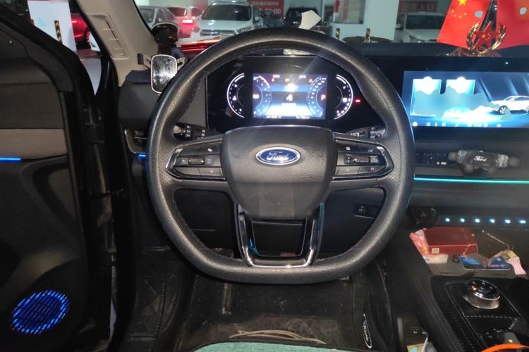 Used Ford Equator Sport 2022 EcoBoost 170 Premier Edition Steering Wheel