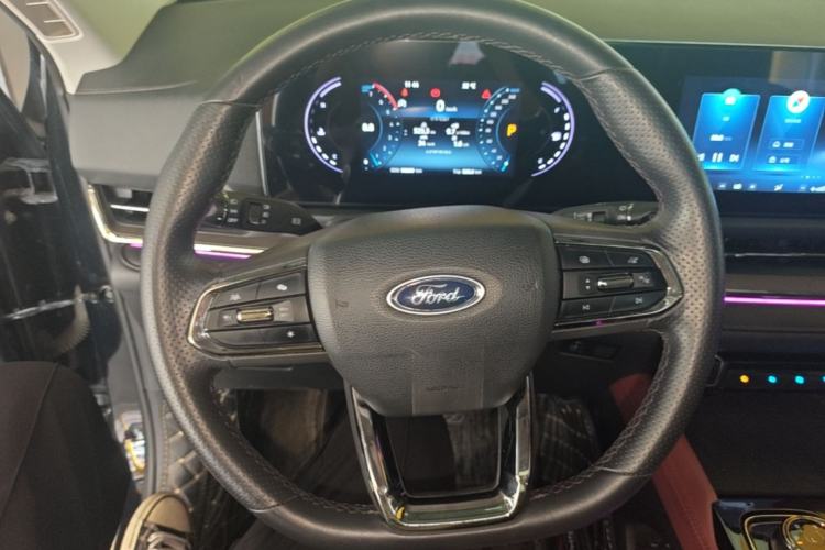 Used Ford Equator Sport 2022 EcoBoost 170 Platinum Edition Steering Wheel