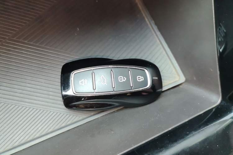 Used Ford Equator Sport 2022 EcoBoost 170 Premier Edition Vehicle Key