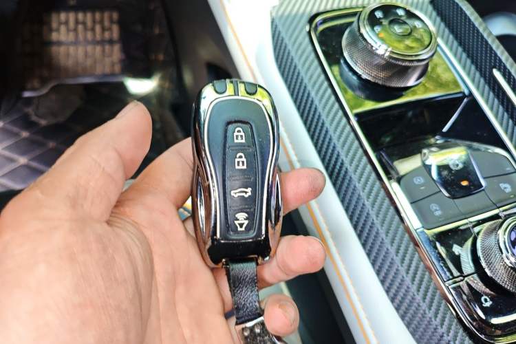 Used Ford Equator Sport 2022 Edge EcoBoost 170 Light & Shadow Vehicle Key