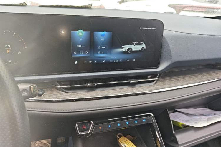 Used Ford Equator Sport 2022 Facelift EcoBoost 170 Prestige Model Audio And AC Panel