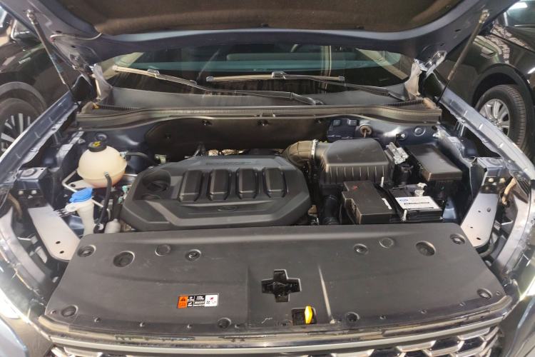 Used Ford Equator Sport 2022 Facelift EcoBoost 170 Prestige Model Engine Bay