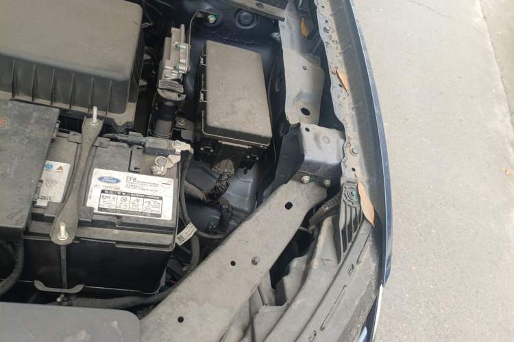 Used Ford Equator Sport 2022 Facelift EcoBoost 170 Prestige Model Engine Bay Left