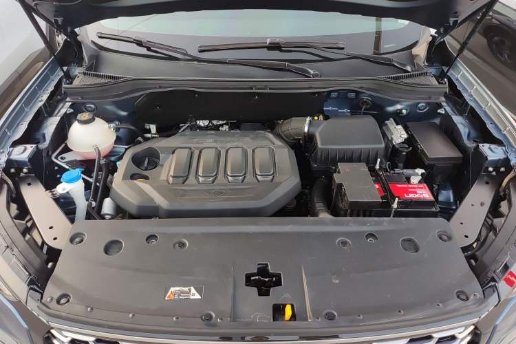 Used Ford Equator Sport 2022 EcoBoost 170 Platinum Edition Engine Bay