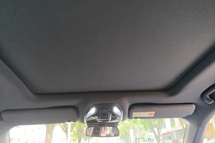Used Ford Equator Sport 2022 Facelift EcoBoost 170 Prestige Model Headliner