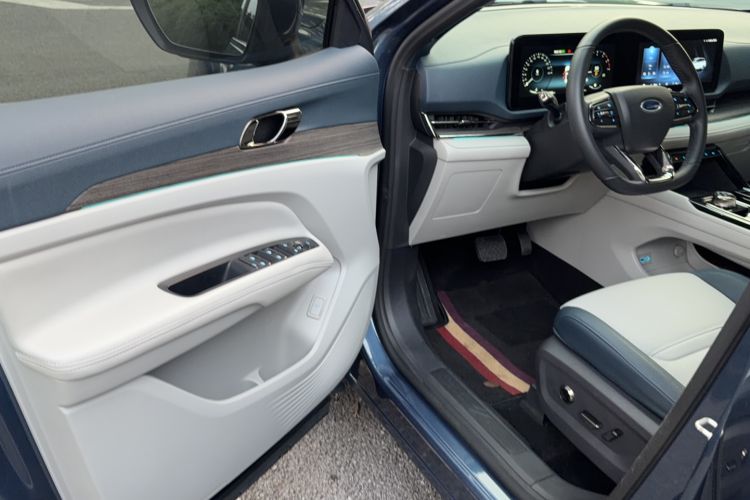 Used Ford Equator Sport 2022 Facelift EcoBoost 170 Prestige Model Interior 13
