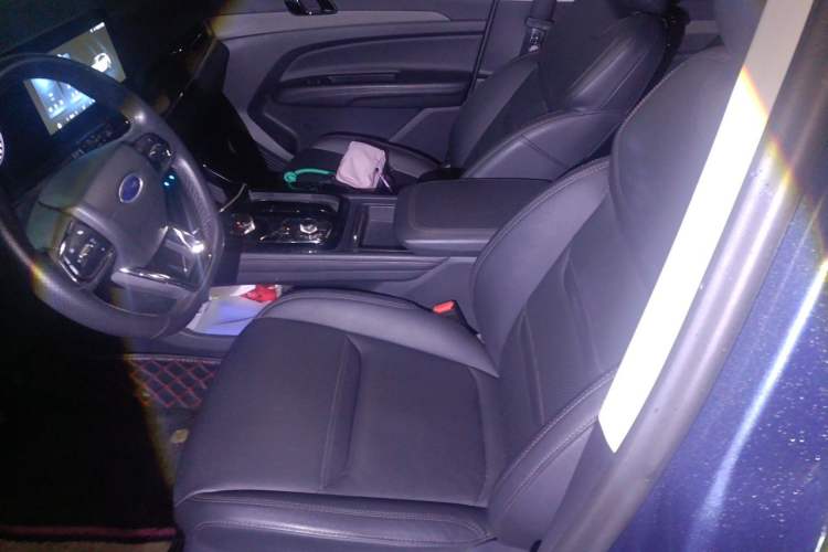 Used Ford Equator Sport 2022 EcoBoost 170 Platinum Edition Left Front Seat