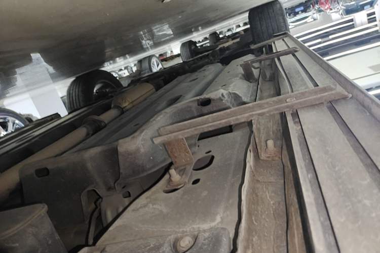 Used Ford Equator Sport 2022 EcoBoost 170 Platinum Edition Left Side Sill