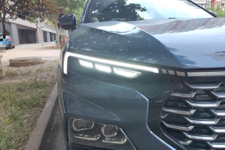 Used Ford Equator Sport 2022 Facelift EcoBoost 170 Prestige Model Right Front Headlight