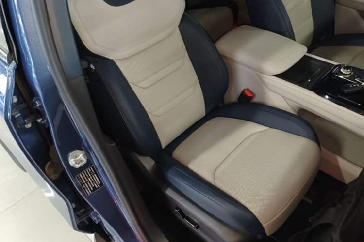 Used Ford Equator Sport 2022 Restyled EcoBoost 170 Prestige PLUS Trim Right Front Seat