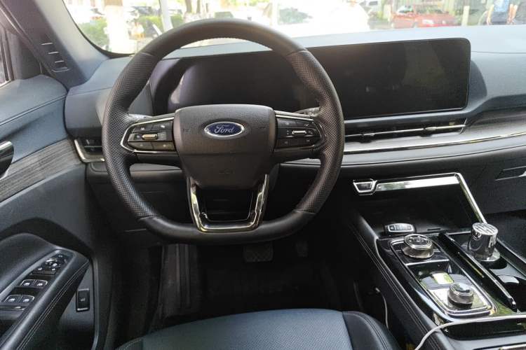 Used Ford Equator Sport 2022 Facelift EcoBoost 170 Prestige Model Steering Wheel