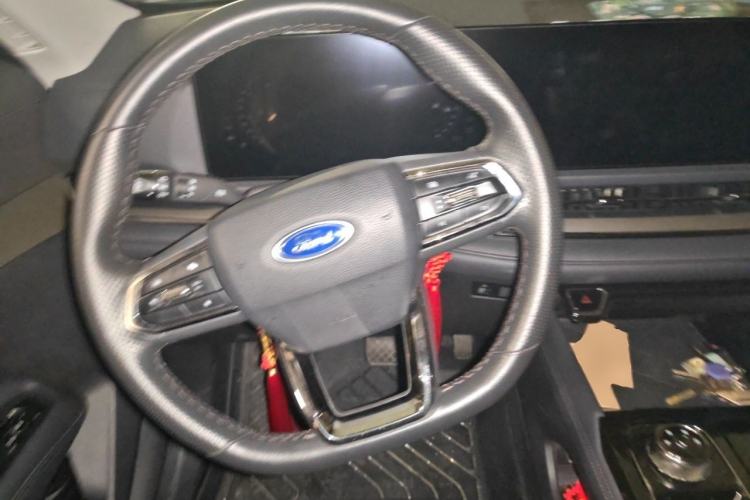 Used Ford Equator Sport 2022 EcoBoost 170 Platinum Edition Steering Wheel