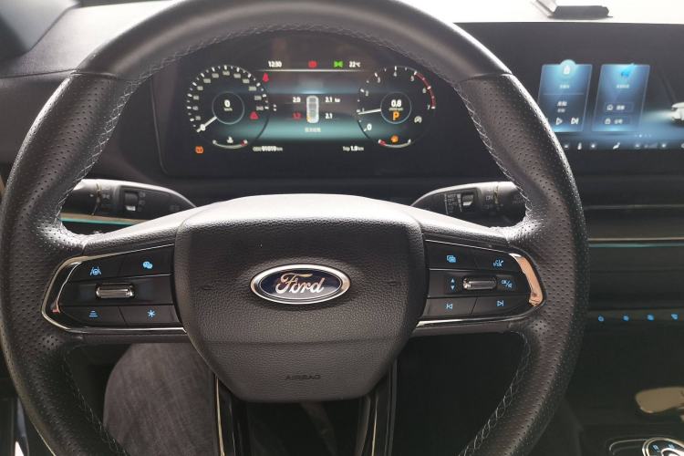 Used Ford Equator Sport 2022 Facelift EcoBoost 170 Prestige Model Steering Wheel