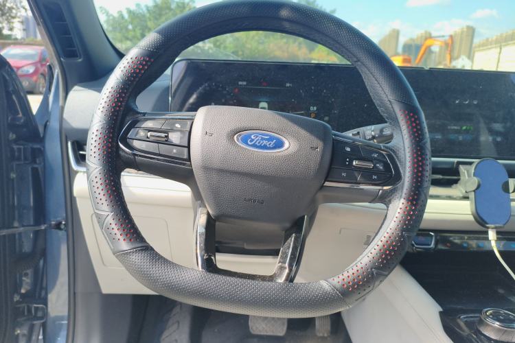 Used Ford Equator Sport 2022 Facelift EcoBoost 170 Prestige Model Steering Wheel