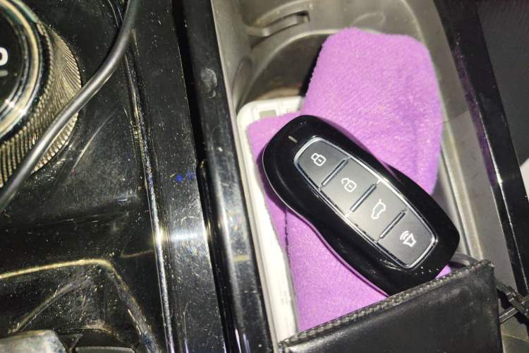 Used Ford Equator Sport 2022 EcoBoost 170 Premier Edition Vehicle Key