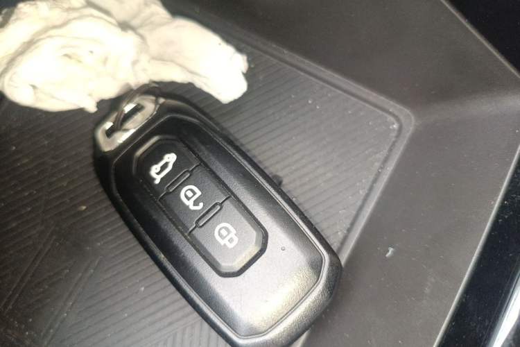 Used Ford Equator Sport 2022 Facelift EcoBoost 170 Prestige Model Vehicle Key