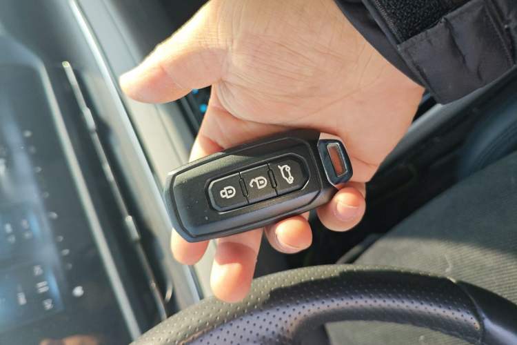 Used Ford Equator Sport 2022 EcoBoost 170 Premier Edition Vehicle Key