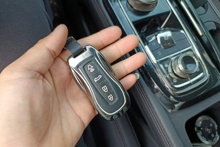 Used Ford Equator Sport 2022 EcoBoost 170 Platinum Edition Vehicle Key