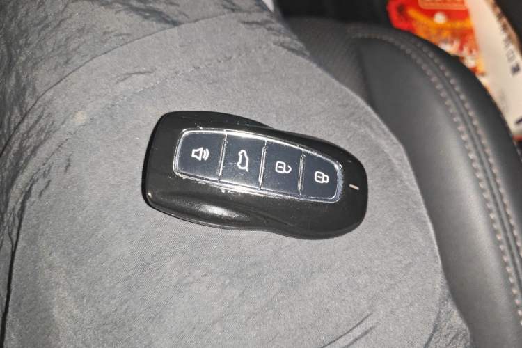 Used Ford Equator Sport 2022 EcoBoost 170 Platinum Edition Vehicle Key