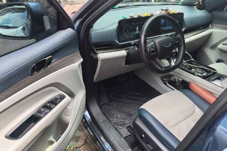 Used Ford Equator Sport 2022 Facelift EcoBoost 170 Prestige Model Driver Seat