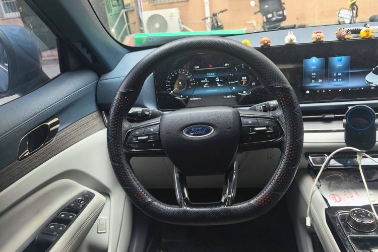 Used Ford Equator Sport 2022 Facelift EcoBoost 170 Prestige Model Steering Wheel