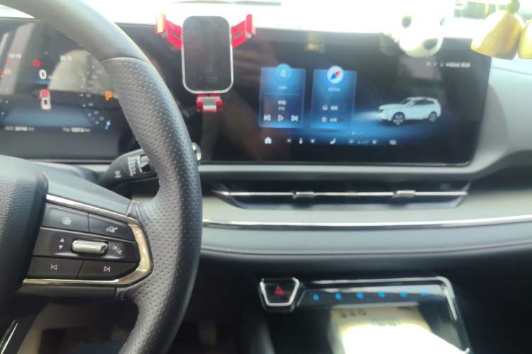 Used Ford Equator Sport 2022 EcoBoost 170 Premier Edition Audio And AC Panel