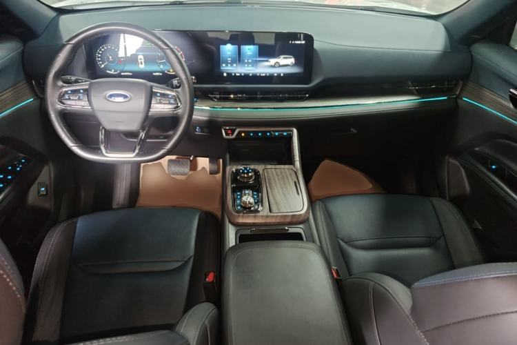 Used Ford Equator Sport 2022 Restyled EcoBoost 170 Prestige PLUS Trim Center Console