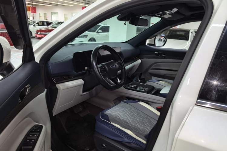 Used Ford Equator Sport 2022 Facelift EcoBoost 170 Prestige Model Driver Seat