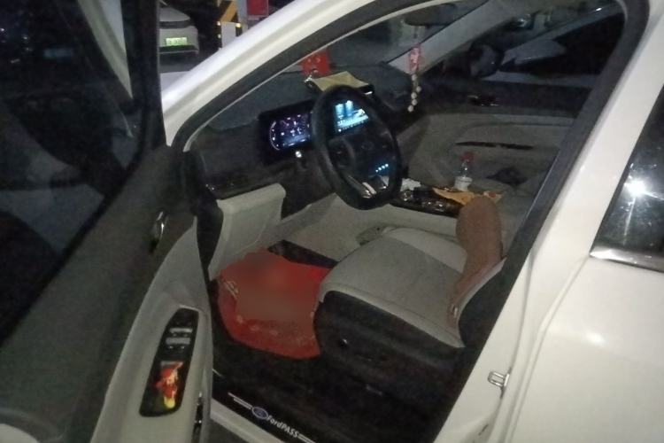 Used Ford Equator Sport 2022 EcoBoost 170 Platinum Edition Driver Seat