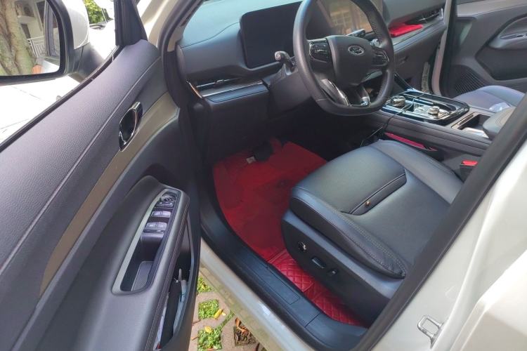 Used Ford Equator Sport 2022 EcoBoost 170 Platinum Edition Driver Seat