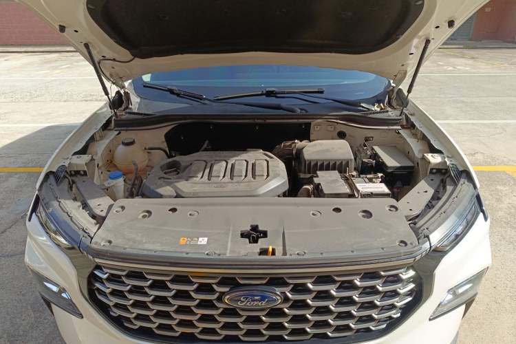 Used Ford Equator Sport 2022 EcoBoost 170 Platinum Edition Engine Bay