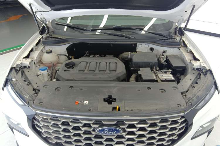 Used Ford Equator Sport 2022 EcoBoost 170 Platinum Edition Engine Bay