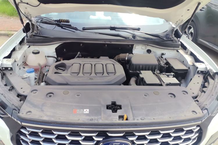 Used Ford Equator Sport 2022 EcoBoost 170 Premier Edition Engine Bay