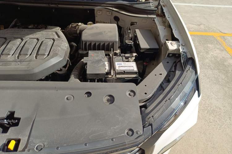 Used Ford Equator Sport 2022 EcoBoost 170 Platinum Edition Engine Bay Left