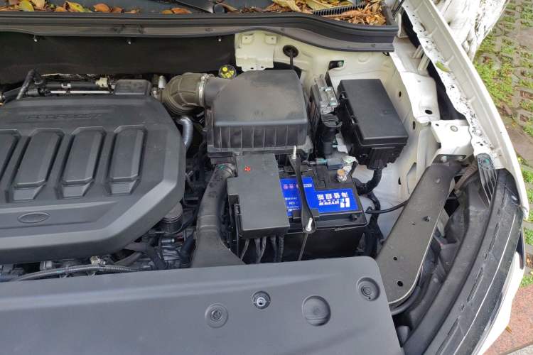 Used Ford Equator Sport 2022 EcoBoost 170 Platinum Edition Engine Bay Left