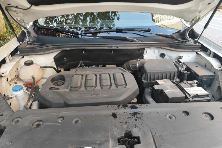 Used Ford Equator Sport 2022 EcoBoost 170 Platinum Edition Engine Bay