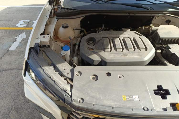 Used Ford Equator Sport 2022 EcoBoost 170 Platinum Edition Engine Bay Right